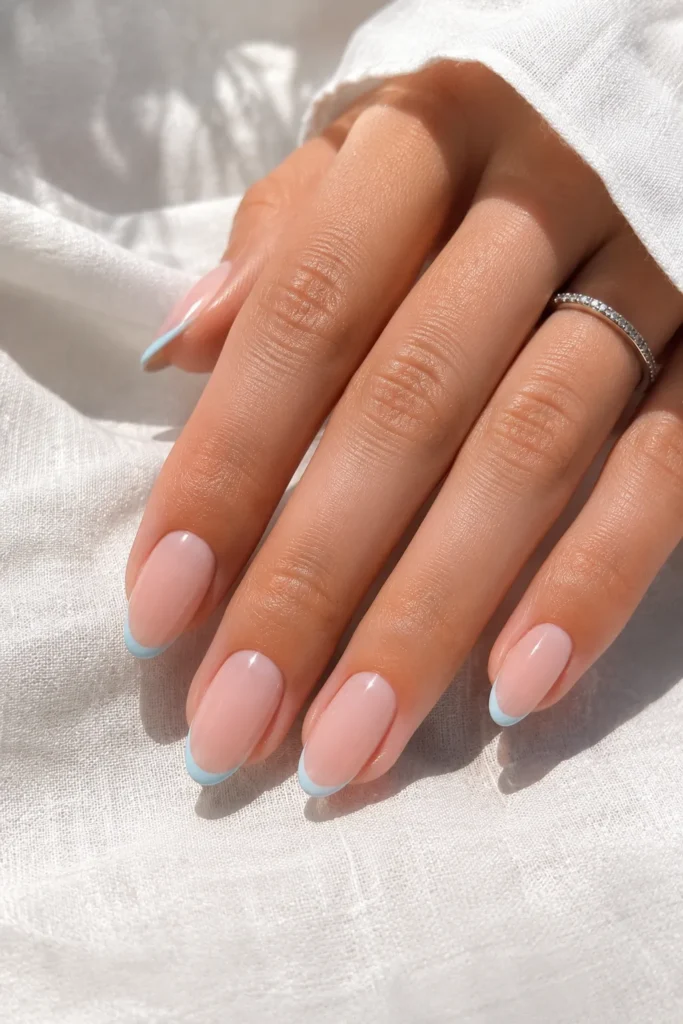 Micro French Manicure